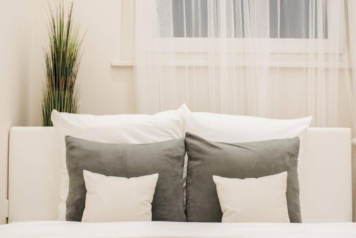 New Luxury Apartment In The Center With A/C Βουδαπέστη Εξωτερικό φωτογραφία