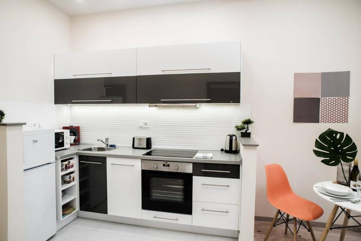New Luxury Apartment In The Center With A/C Βουδαπέστη Εξωτερικό φωτογραφία