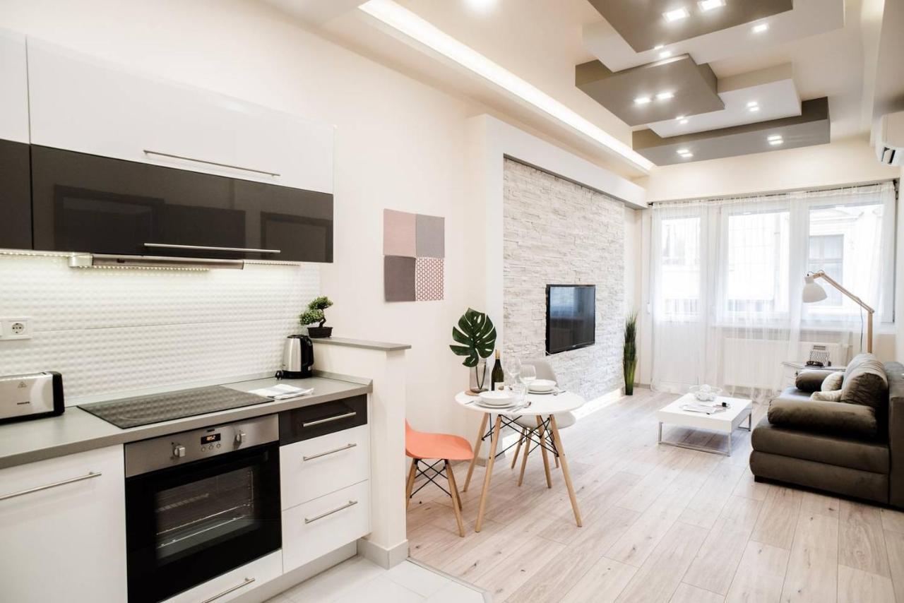 New Luxury Apartment In The Center With A/C Βουδαπέστη Εξωτερικό φωτογραφία